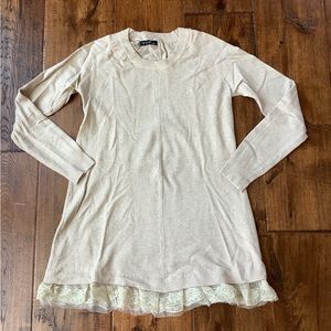 Dressy cream/ivory sweater knit top/dress. Lace trim. Size S/M. NEW.